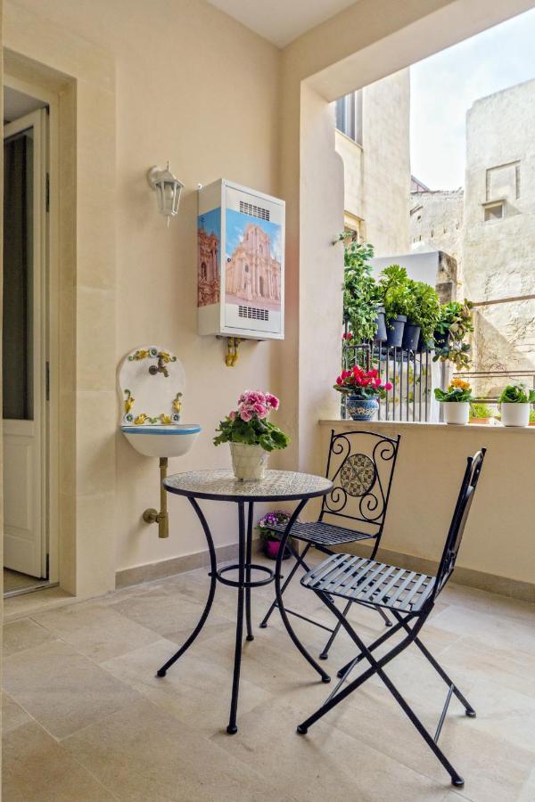 Corinzia Casa Vacanze Сиракуза Екстериор снимка